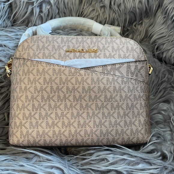 Brand New Michael Kors Crossbody Bag - Picture 2 of 7